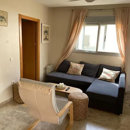 2 Bedrooms And Sofa Bed Flat By Wayra Tarifa Exterior photo